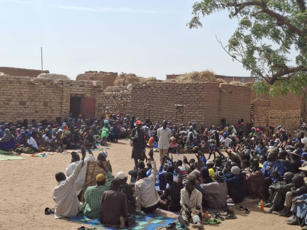 dialogue communautaire pour désamorcer les frustrations